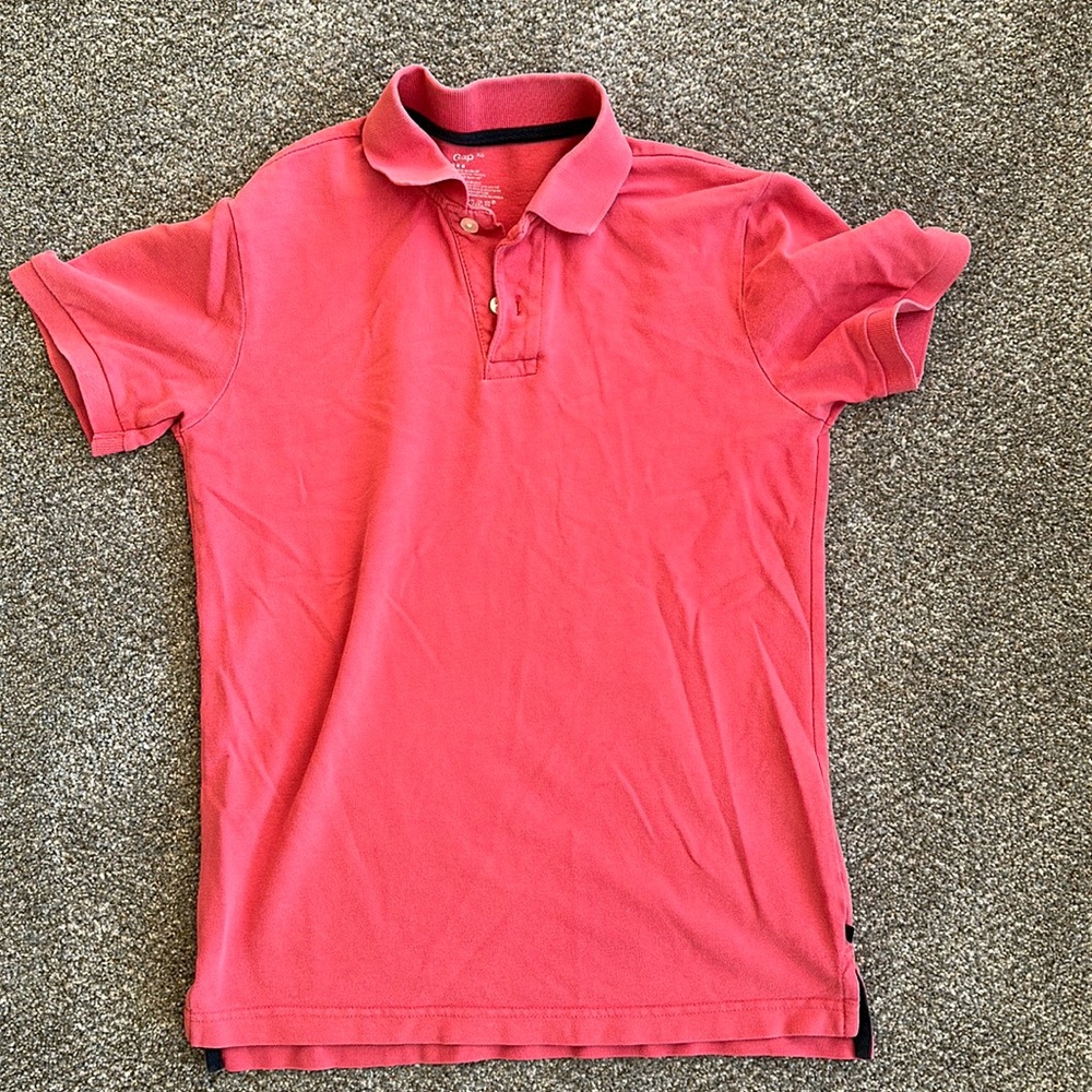 Gap Men’s Short Sleeve Polo pink, extra small, good condition